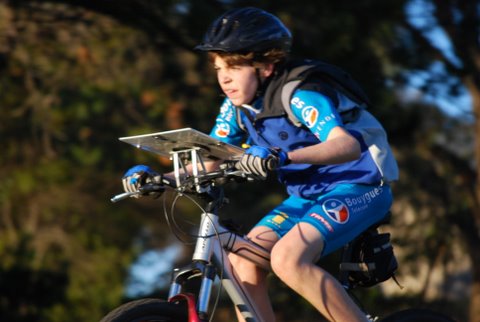 Angus Robinson riding to finish